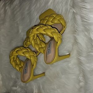 Mustard heels